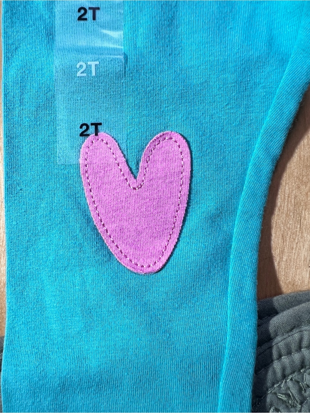 Epic Threads Teal Leggings with Pink and Red Heart Patches Size 2T Cute - Picture 3 of 5